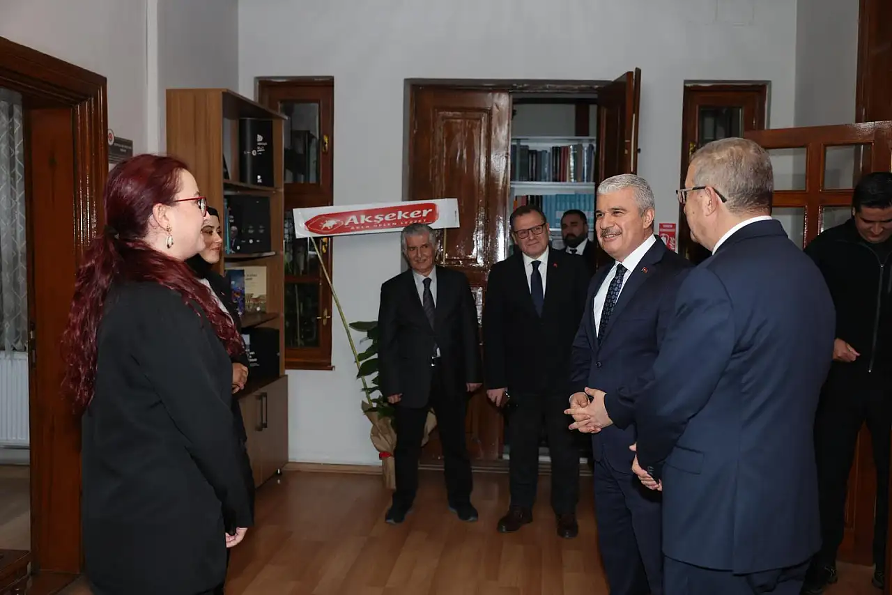 Vali Akın'dan İletişim Başkanlığı Konya Bölge Müdürlüğüne ziyaret