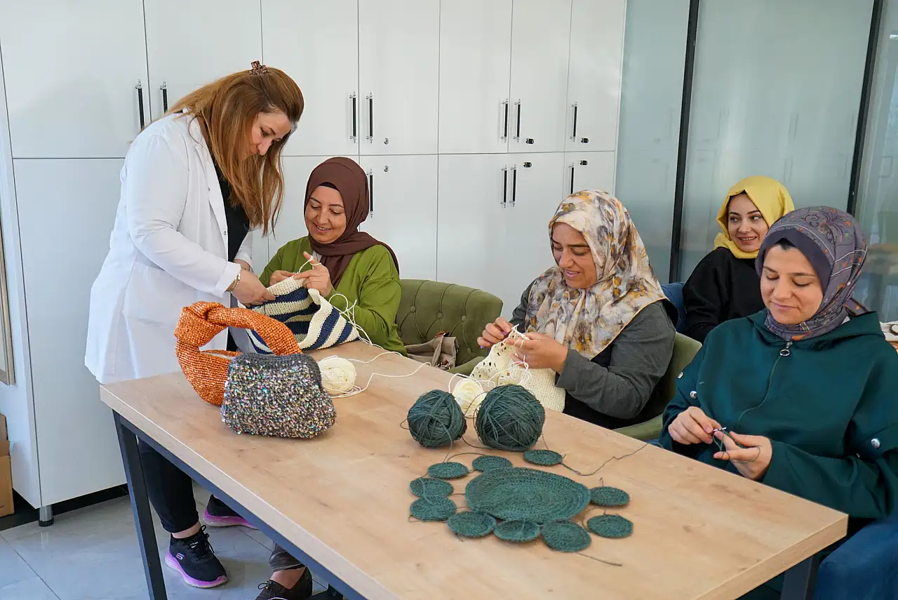 Meram'ın hayatlara dokunan merkezinde herkesin öğreneceği çok şey var