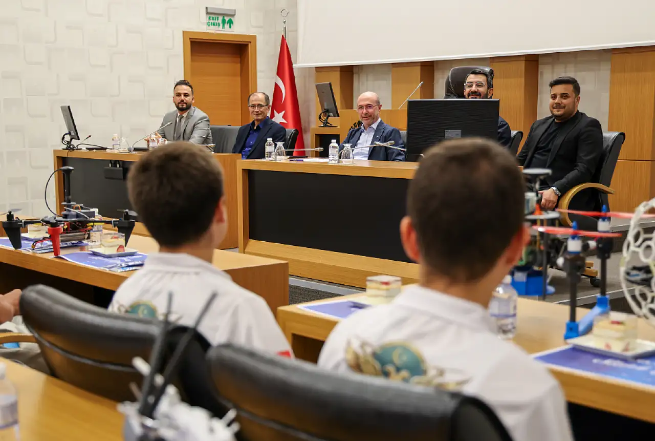 Konya'nın gençlerinden TEKNOFEST'te gururlandıran başarı