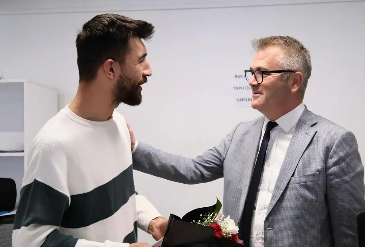 Ustaoğlu'ndan engelli çalışanlara 3 Aralık ziyareti!