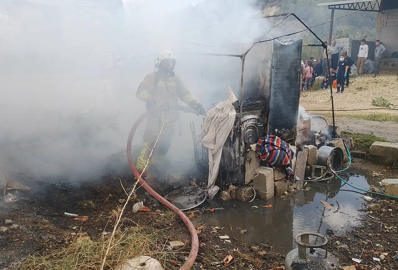 Konteynerde yangın faciası: 1 yaşındaki bebek hayatını kaybetti