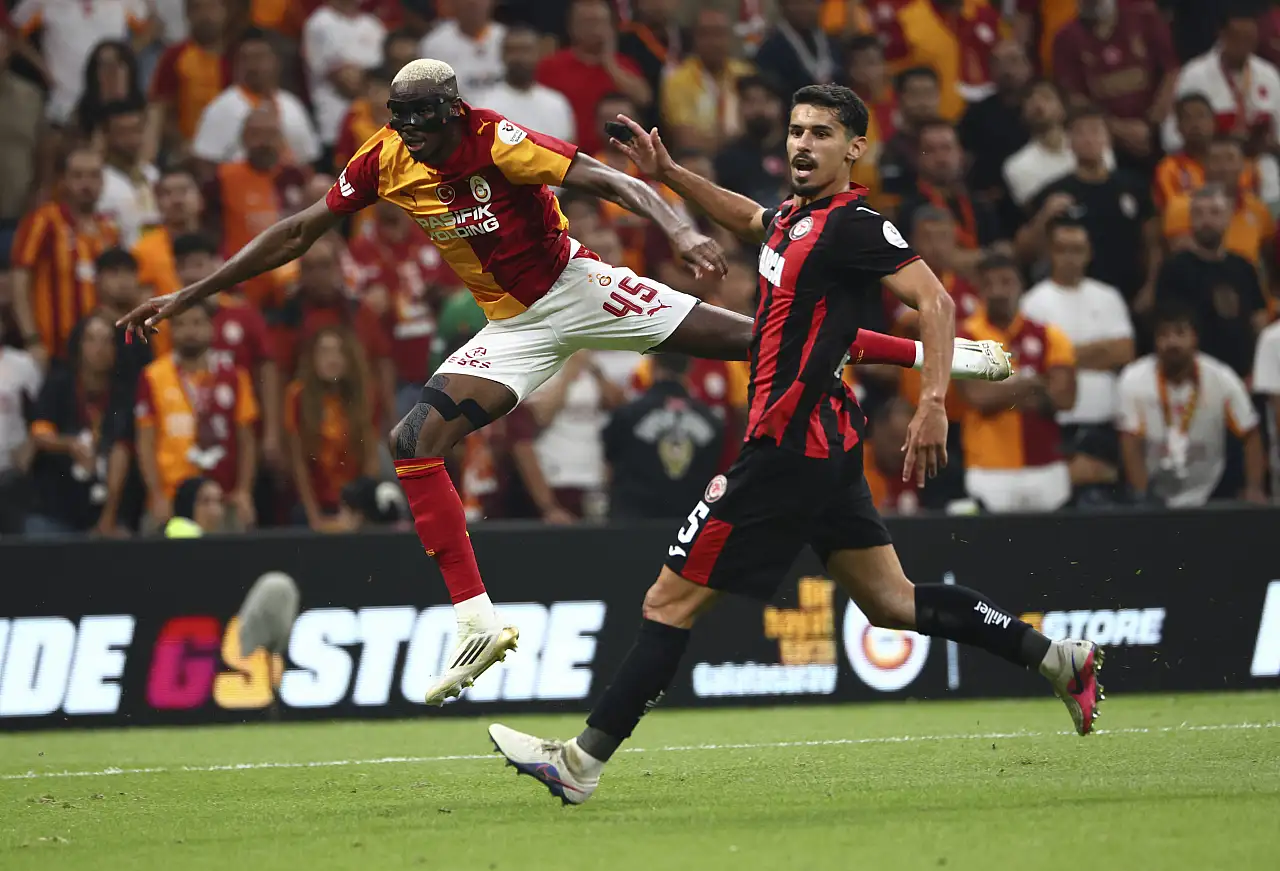 Galatasaray sezona beraberlikle başladı, Sarı-kırmızılılar evinde 36 maçtır yenilmedi. Sezonun ilk golünü Osimhen attı