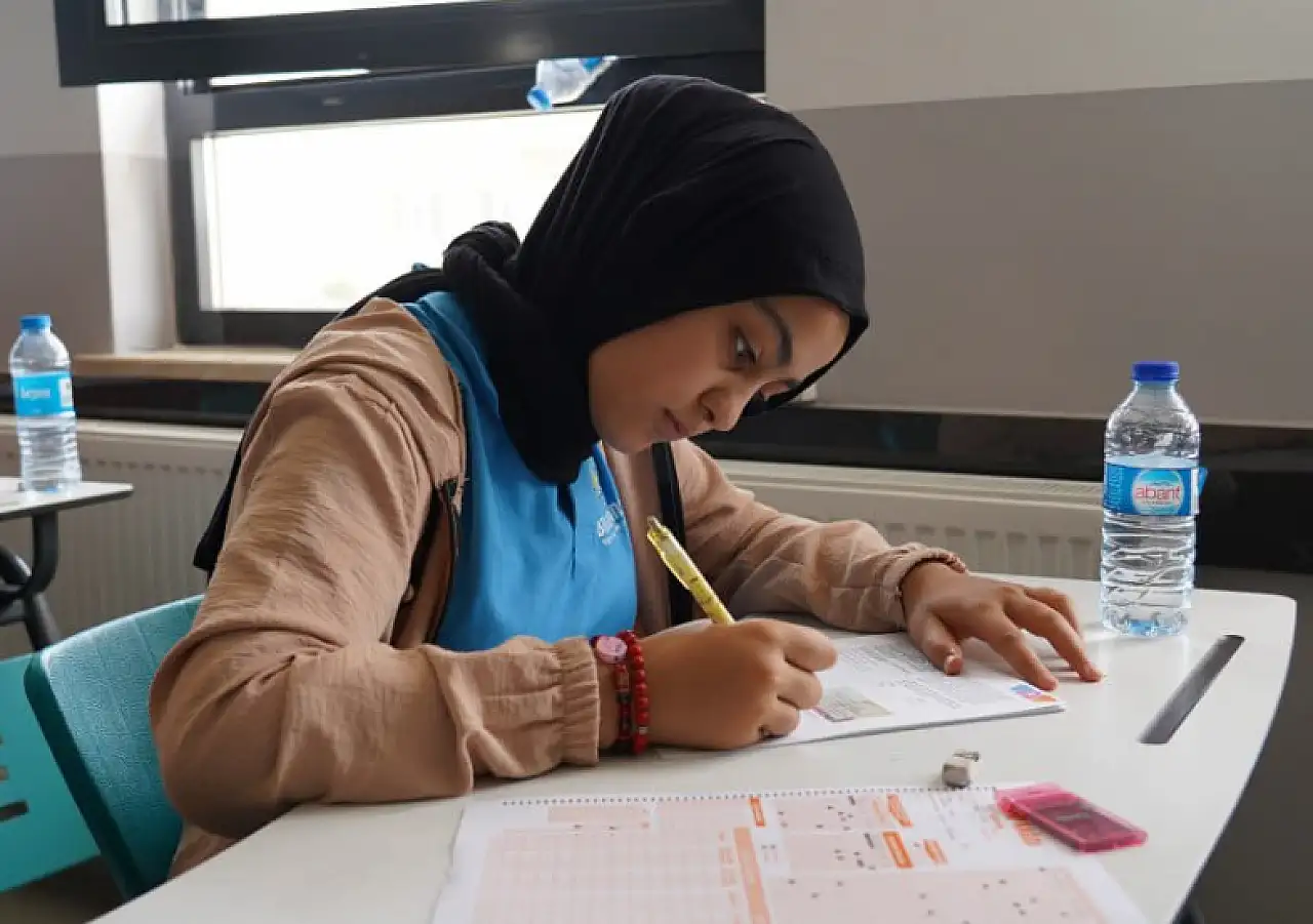 Bilgehanelerde eğitim alan öğrenciler gururlandırdı!