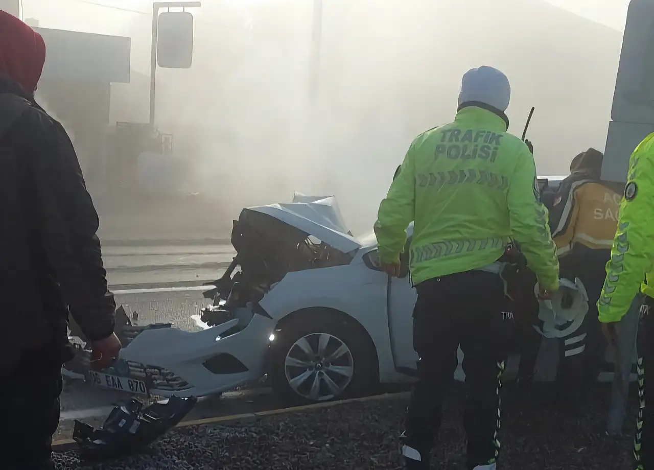 Konya'da iki trafik kazası: 2 kişi yaralandı