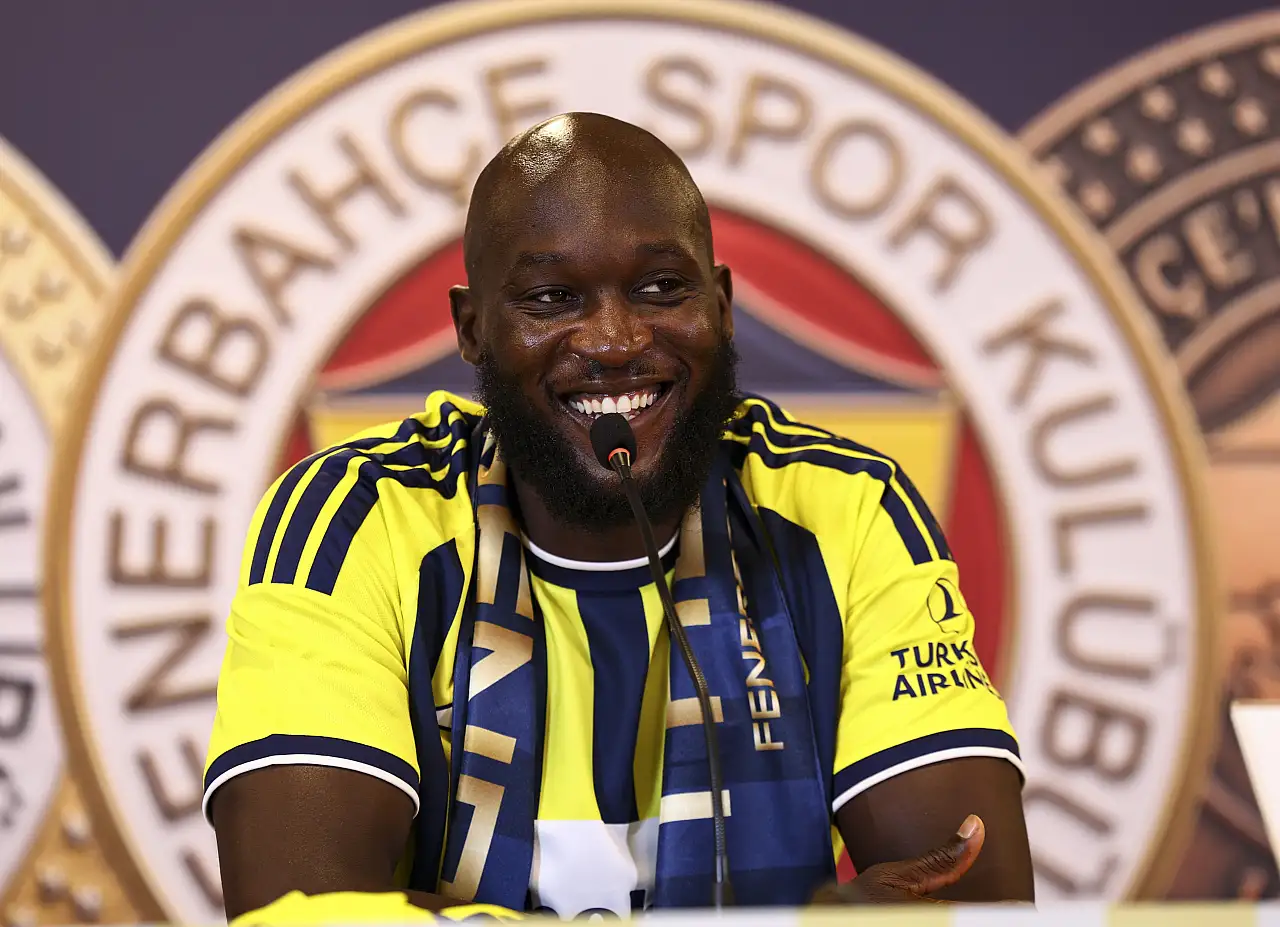 Fenerbahçe, yaz transfer döneminde 5 oyuncuyu transfer etti