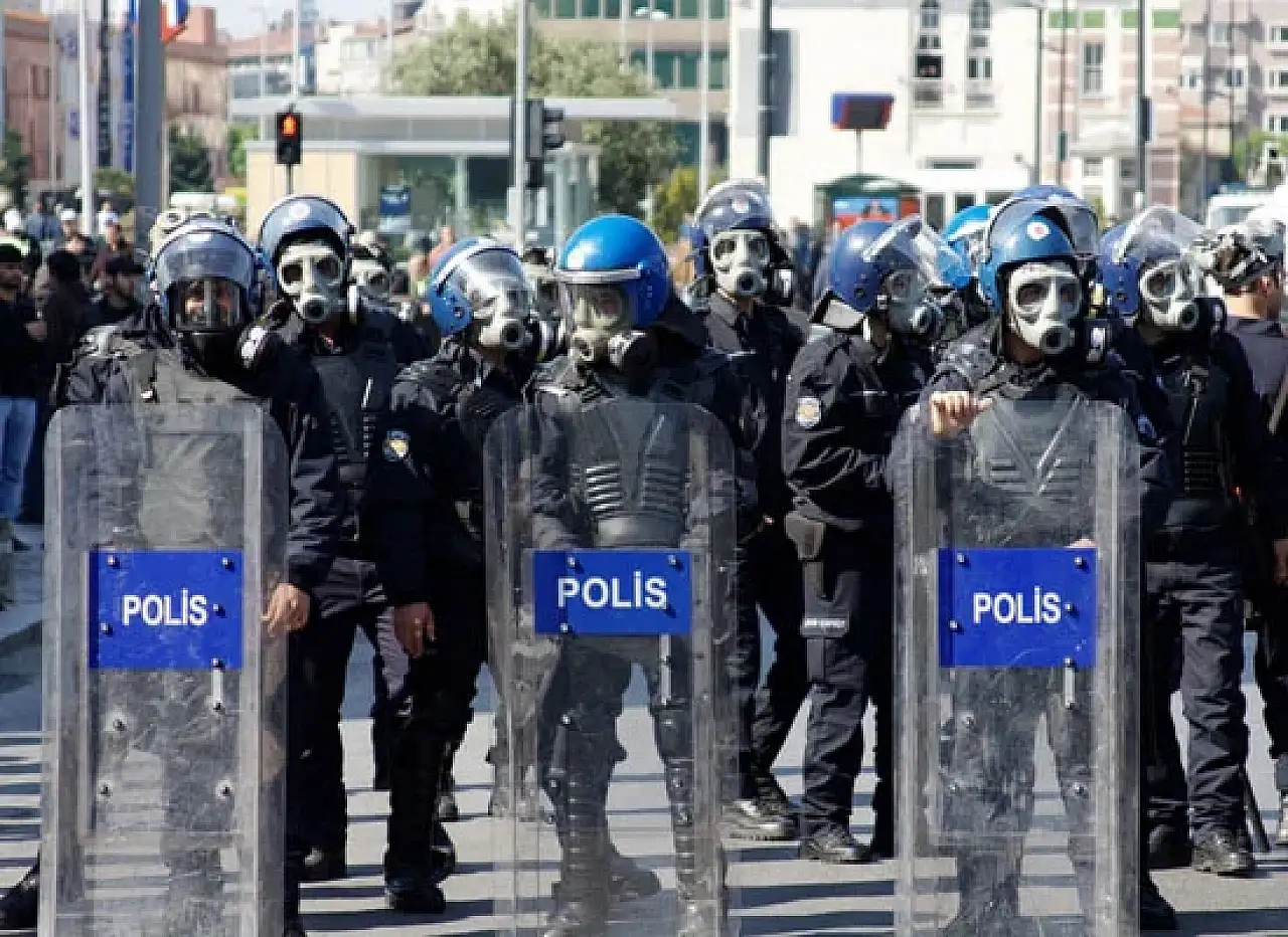 Emniyet teşkilatında yeni dönem: Polis Meslek Kanunu'nda sona gelindi