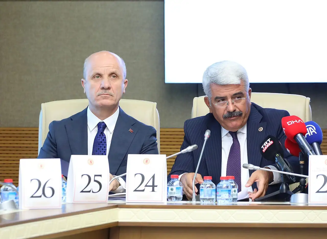YÖK Başkanı Özvar'dan kritik açıklamalar: Sahte diplomaya ağır ceza geliyor