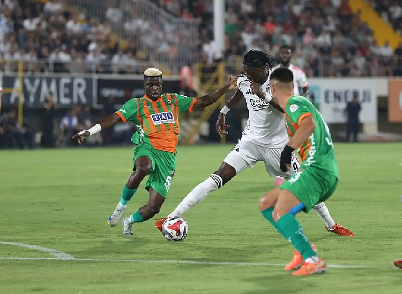 Alanyaspor, Beşiktaş'ı 2-0 mağlup etti
