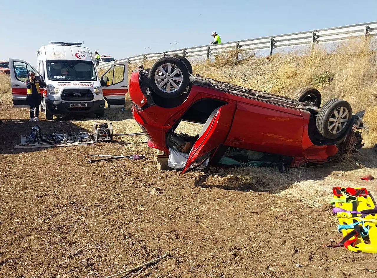 Konya'da otomobil devrildi: 1 ölü, 2 yaralı