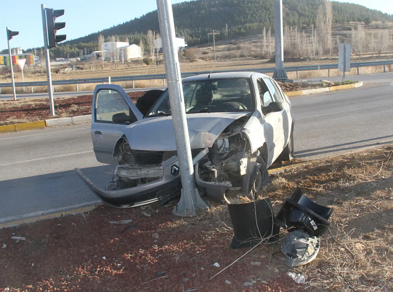 Konya'da akşam saatlerinde korkutan kaza!