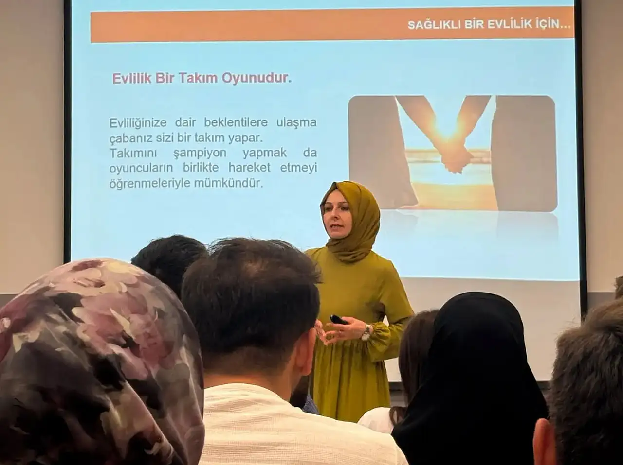 Konya'da evlilik kredisine başvuran çiftler zorunlu adımı tamamladı