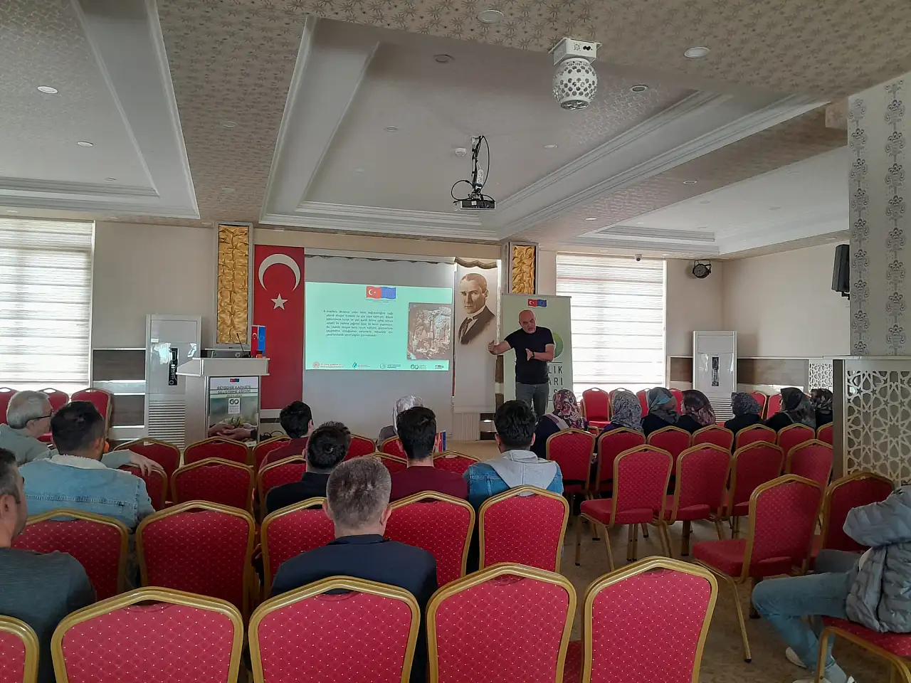 'Kuraklık Ustaları' projesi genç çiftçilerle buluştu