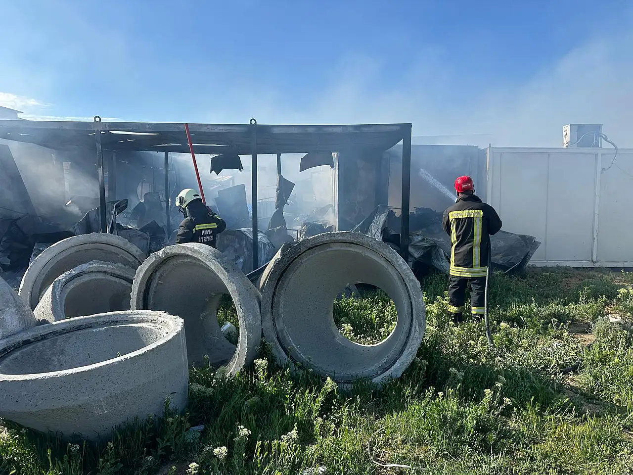 Konya'da işçilerin kaldığı konteynerde yangın çıktı