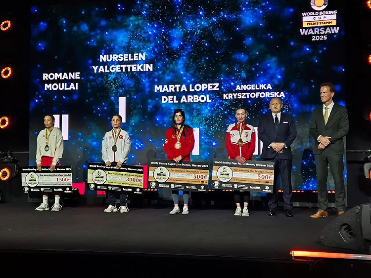 Milli boksörlerden Polonya'da madalya yağmuru