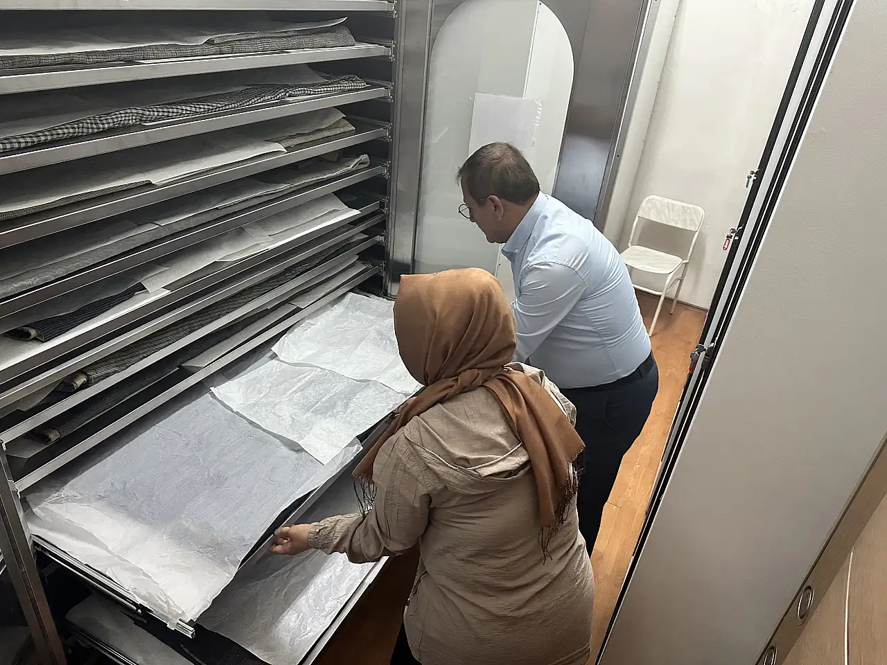 Mevlana'ya ait kıyafetler aslına uygun restore ediliyor