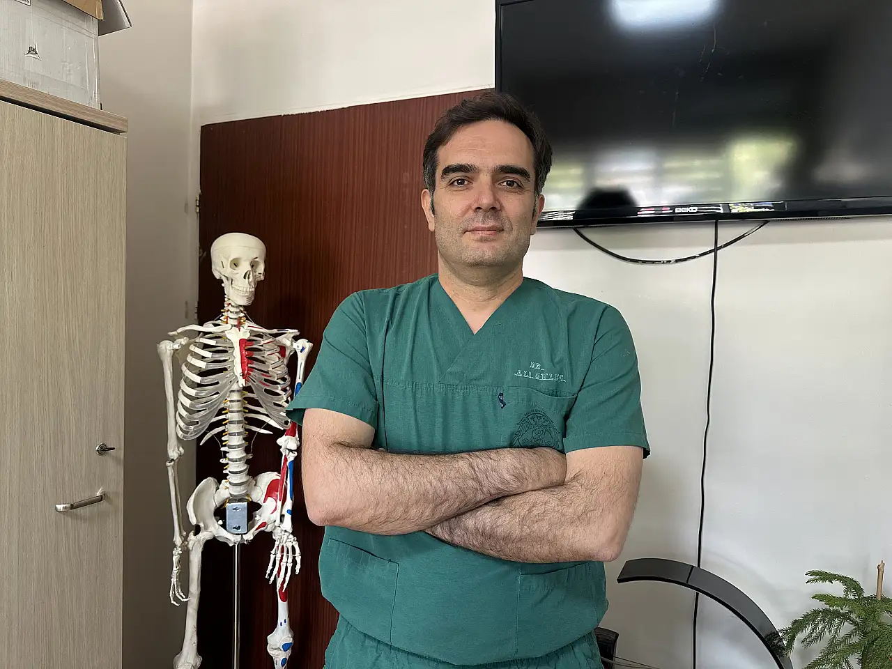 Konyalı küçük Miray omurga eğriliğinden 9 saatlik ameliyatla kurtuldu