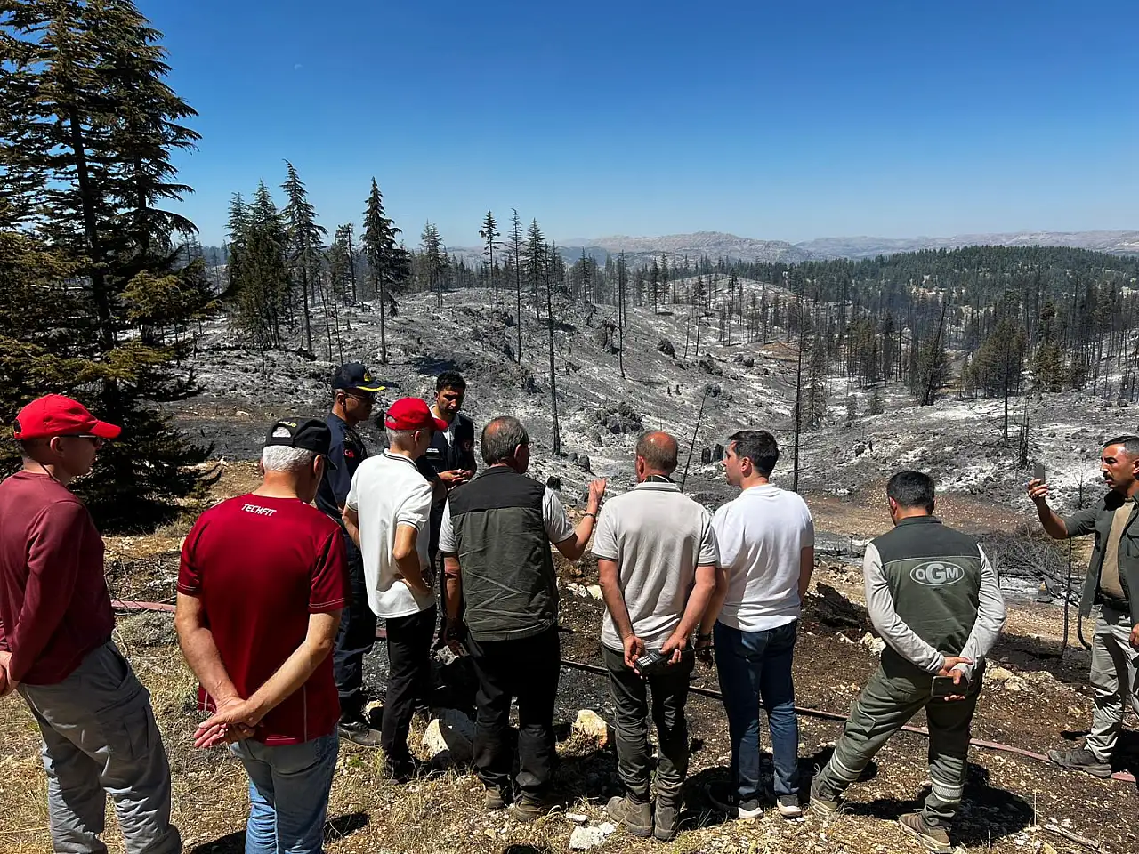 Karaman Valisi, söndürülen orman yangınlarının ardından incelemelerde bulundu