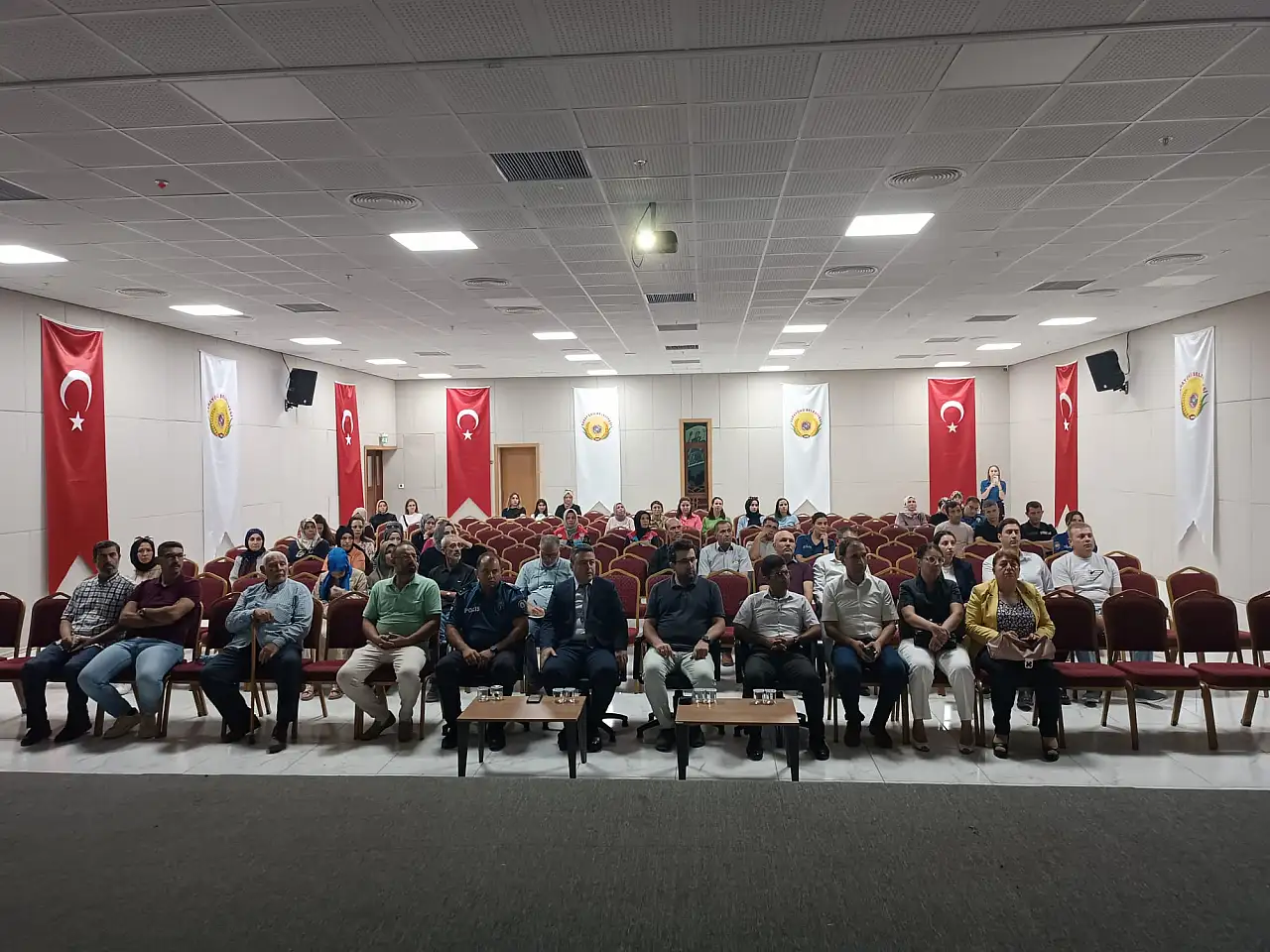 Konya'da 'En iyi narkotik polisi anne' semineri düzenlendi