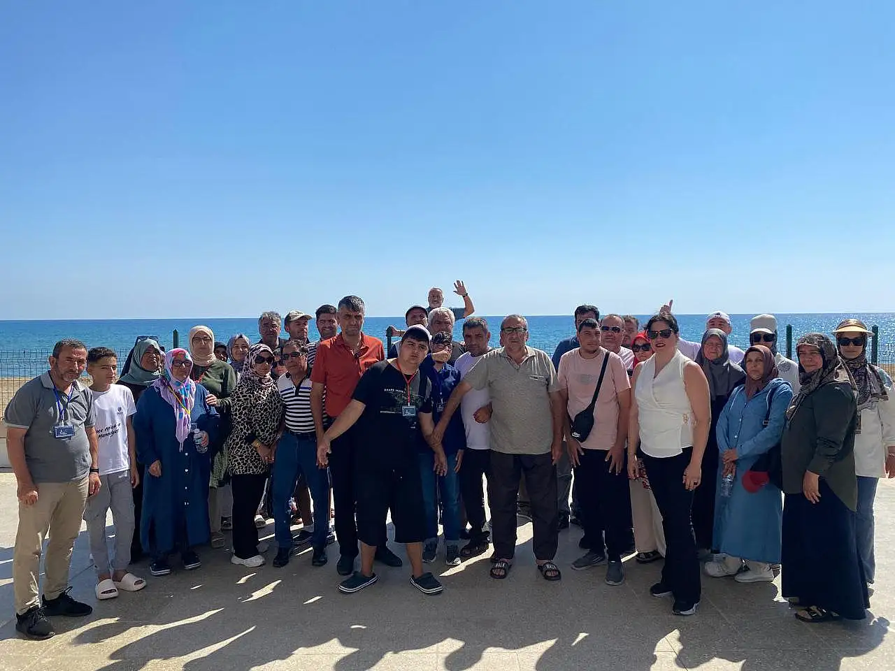 Dünya Görmeyenler Derneği'nden Mersin'de anlamlı kamp