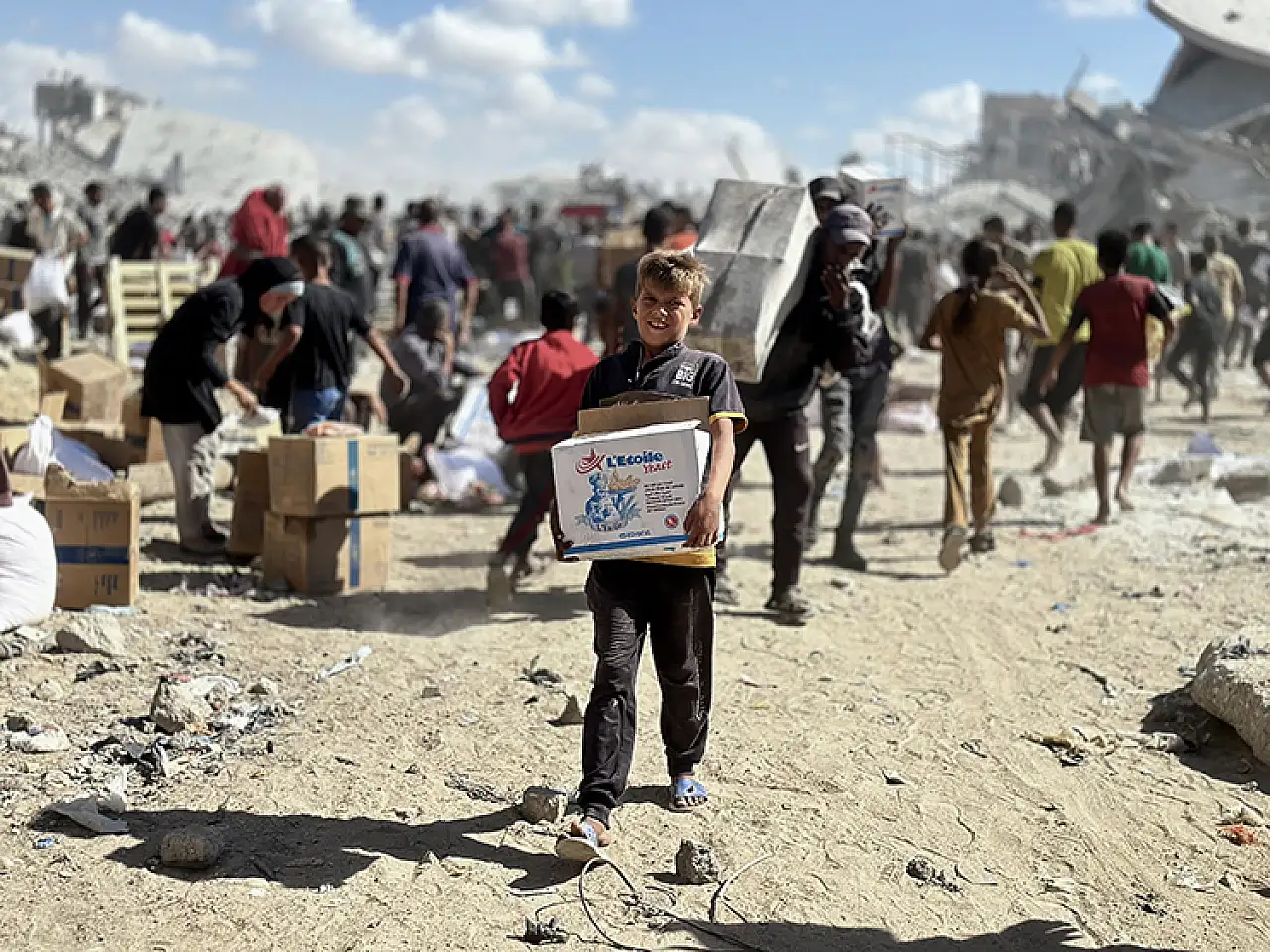 Gazze'ye uzun aradan sonra yardım gitti!