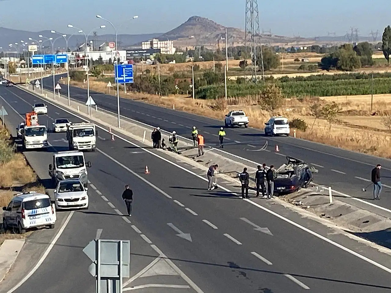 Konya'da feci kaza: 1'i çocuk 3 kişi yaralandı!