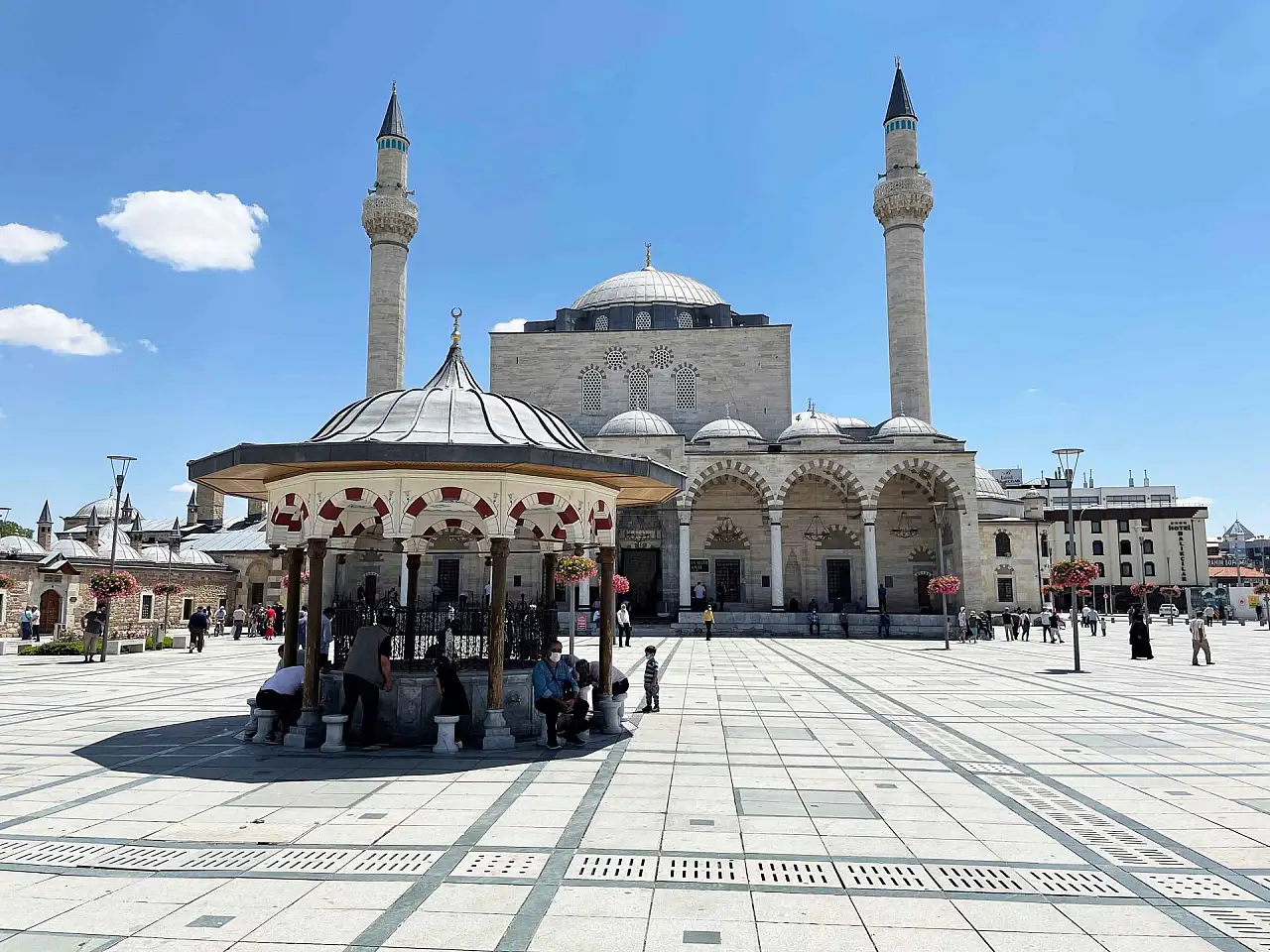 Mevlana'nın yanı başındaki 467 yıllık miras! Yüzyıllardır gizemini çözebilen çıkmadı
