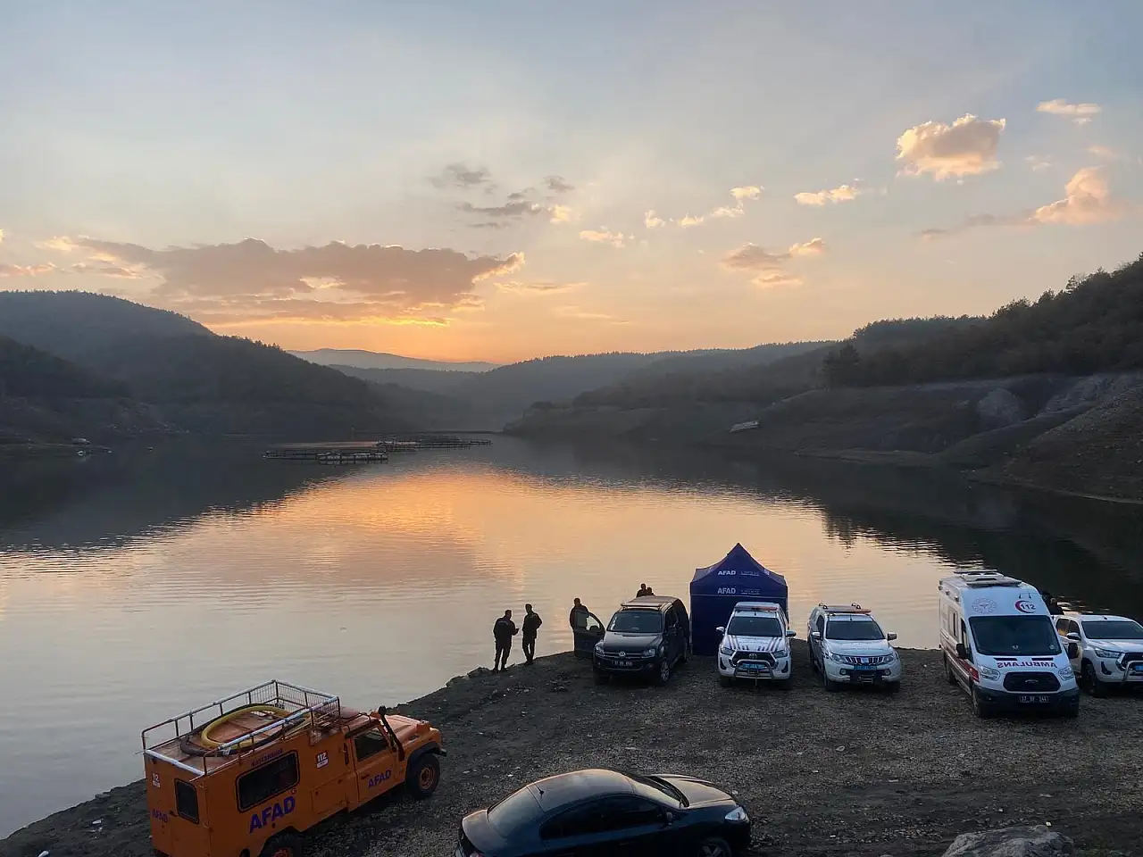 Baraj gölünde korkunç keşif: Balıkçıların oltasına erkek cesedi takıldı
