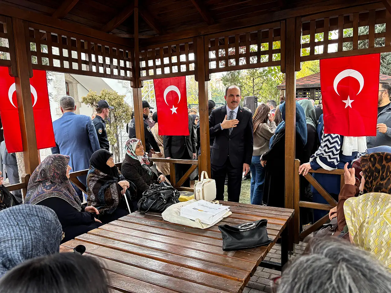 Konya'da şehit ailelerin isteği yerine getirildi! Tarihi binanın açılışı yapıldı