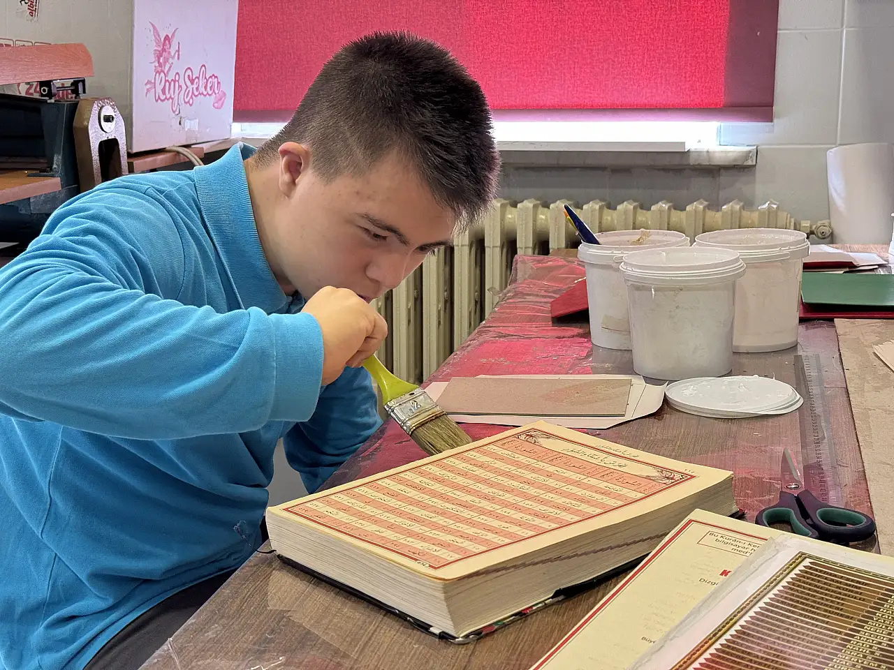 Konya'da engel tanımayan yetenek: Hem milli sporcu hem sanatkar