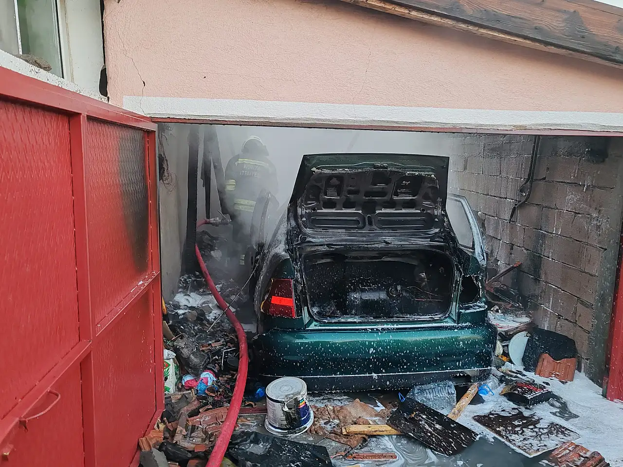 Konya'da korkutan yangın: Ekipler sevk edildi