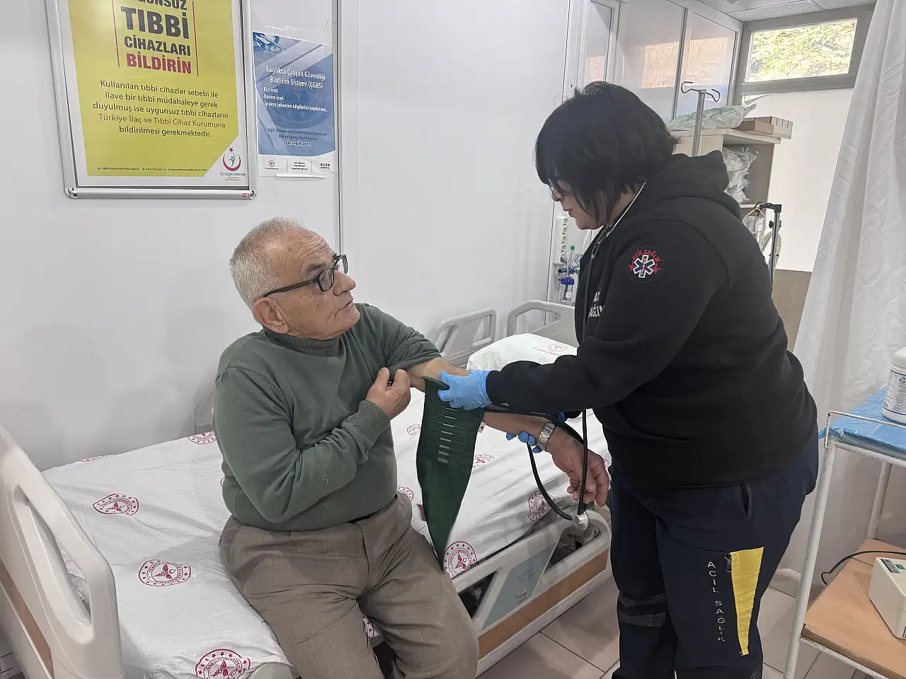 4 dakika boyunca kalbi çalışmadı! Kalp masajıyla hayata tutundu