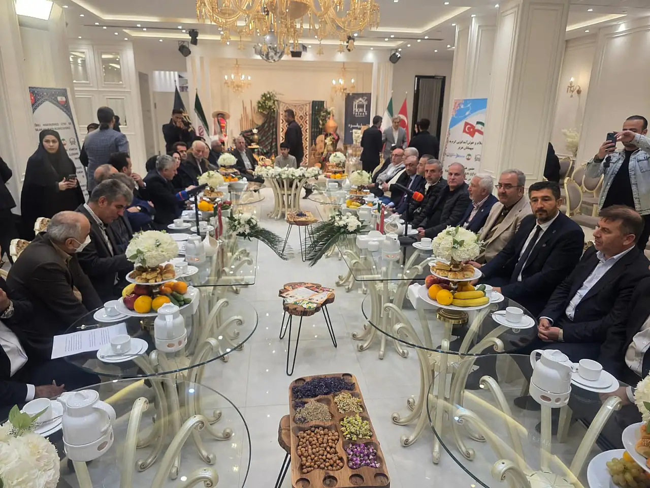 GİV Konya Şubesi'nden İran çıkarması: Ambargoların gölgesinde yeni ticaret kapıları aralanıyor