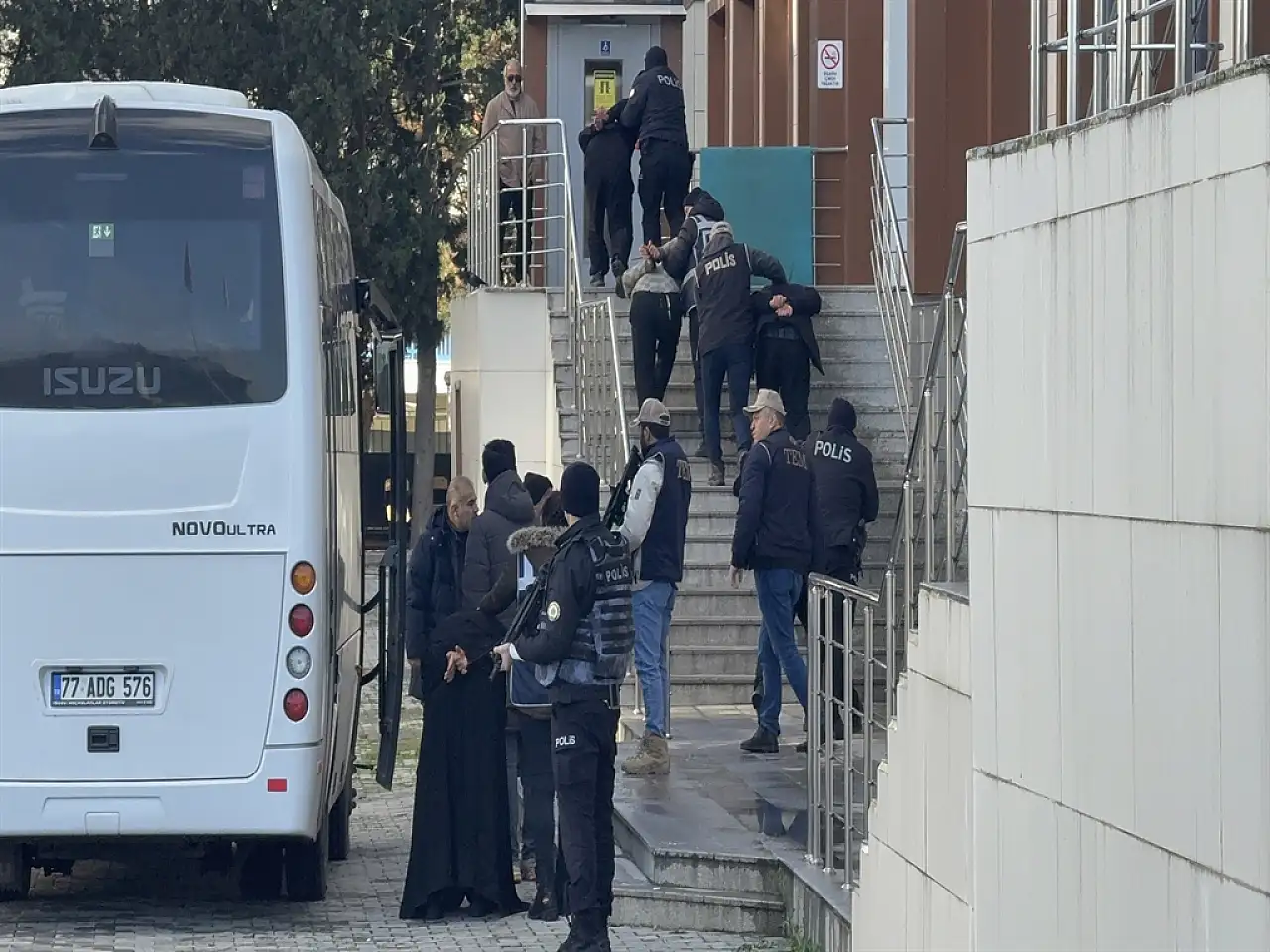 Yalova'daki DEAŞ çatışmasında çarpıcı detay: 3 polisi şehit eden 5 isim 2 ay önce beraat etmiş