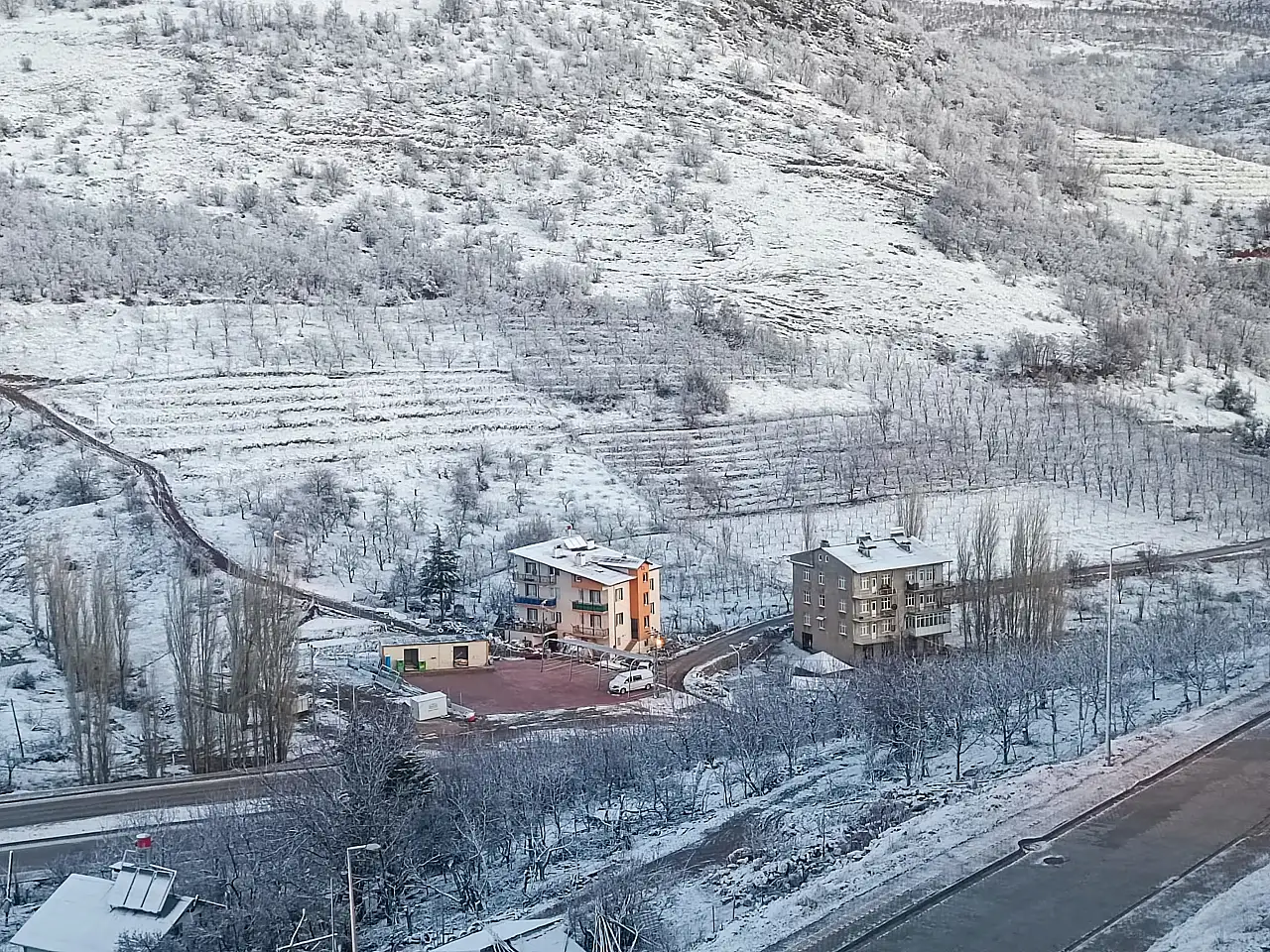 Konya'nın bu ilçesi beyaza büründü