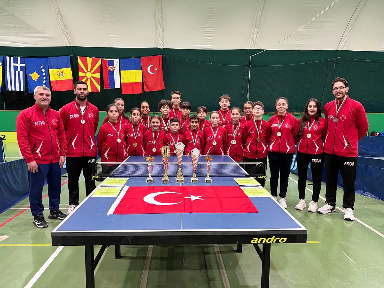 Konya'nın yıldızı Balkanlar'da parladı! U-13'te çifte başarı