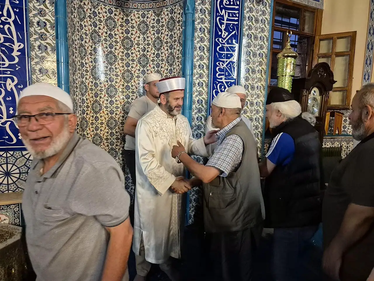 Kapu Camii'nde sabah namazında şehitler için dualar yükseldi