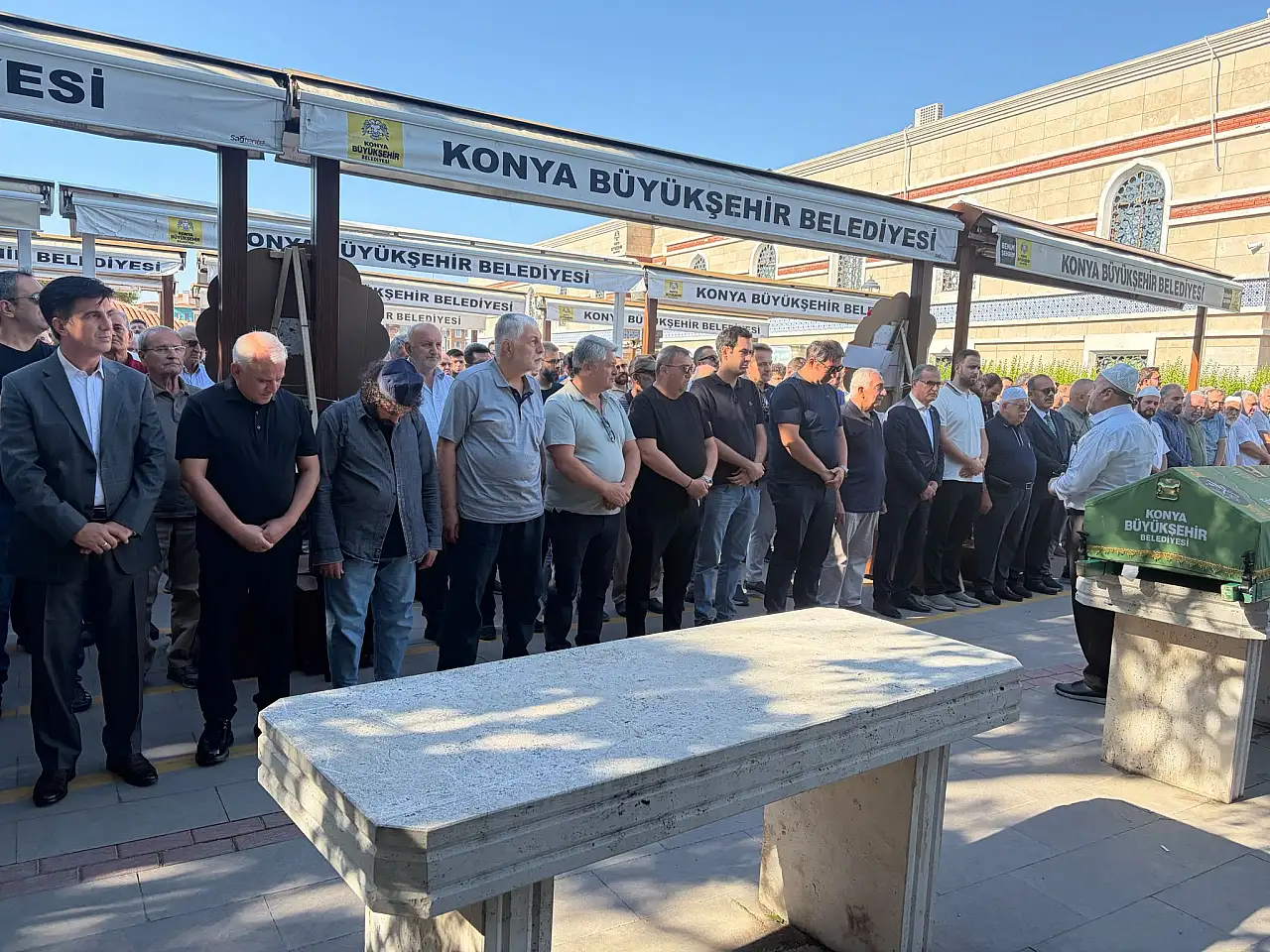 Konya akademi dünyasının acı kaybı! Prof. Dr. Mehmet Fatih Botsalı toprağa verildi