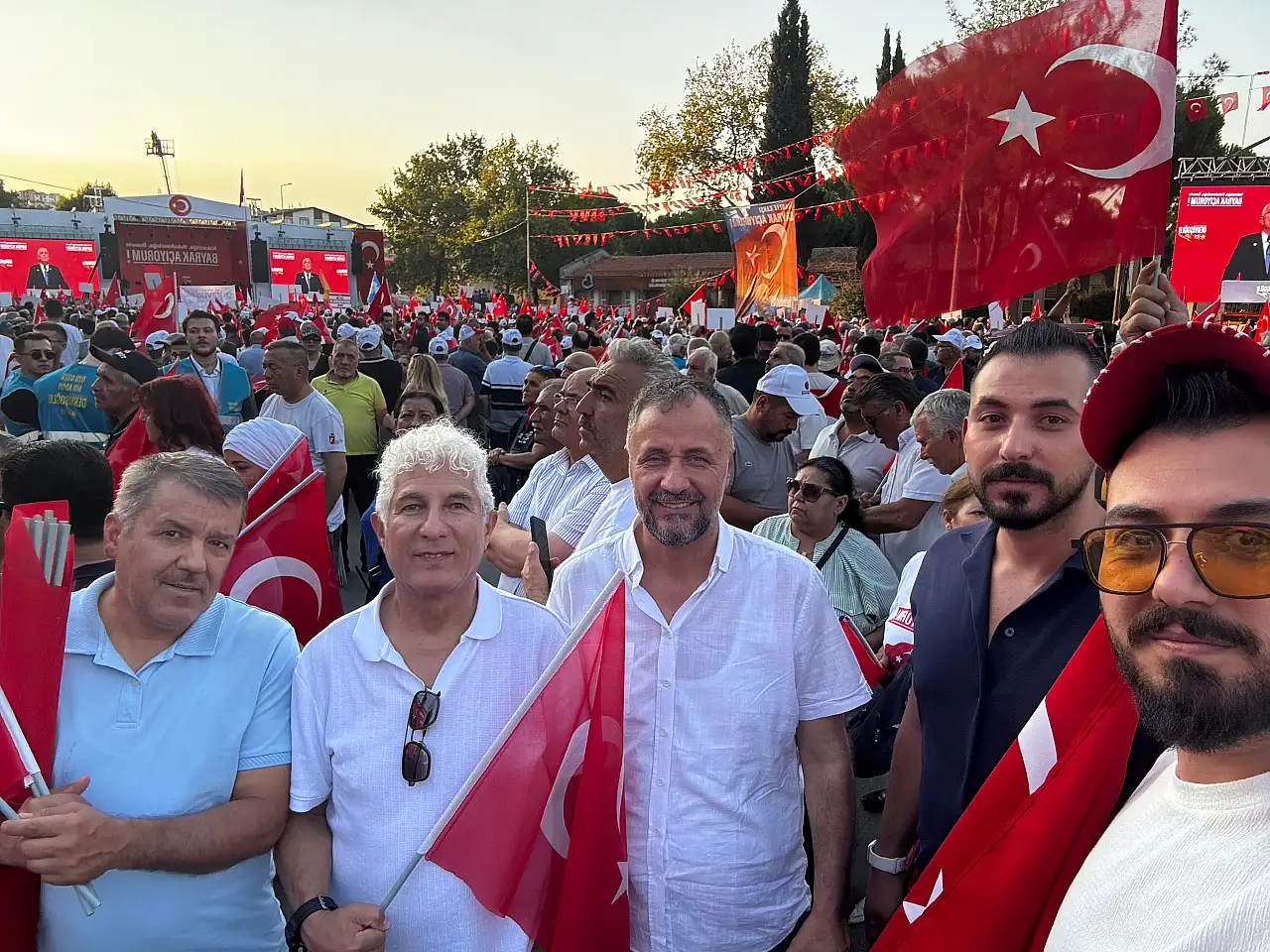 İYİ Parti Konya'dan Balıkesir'deki 'Bayrak Açıyorum' mitingine destek