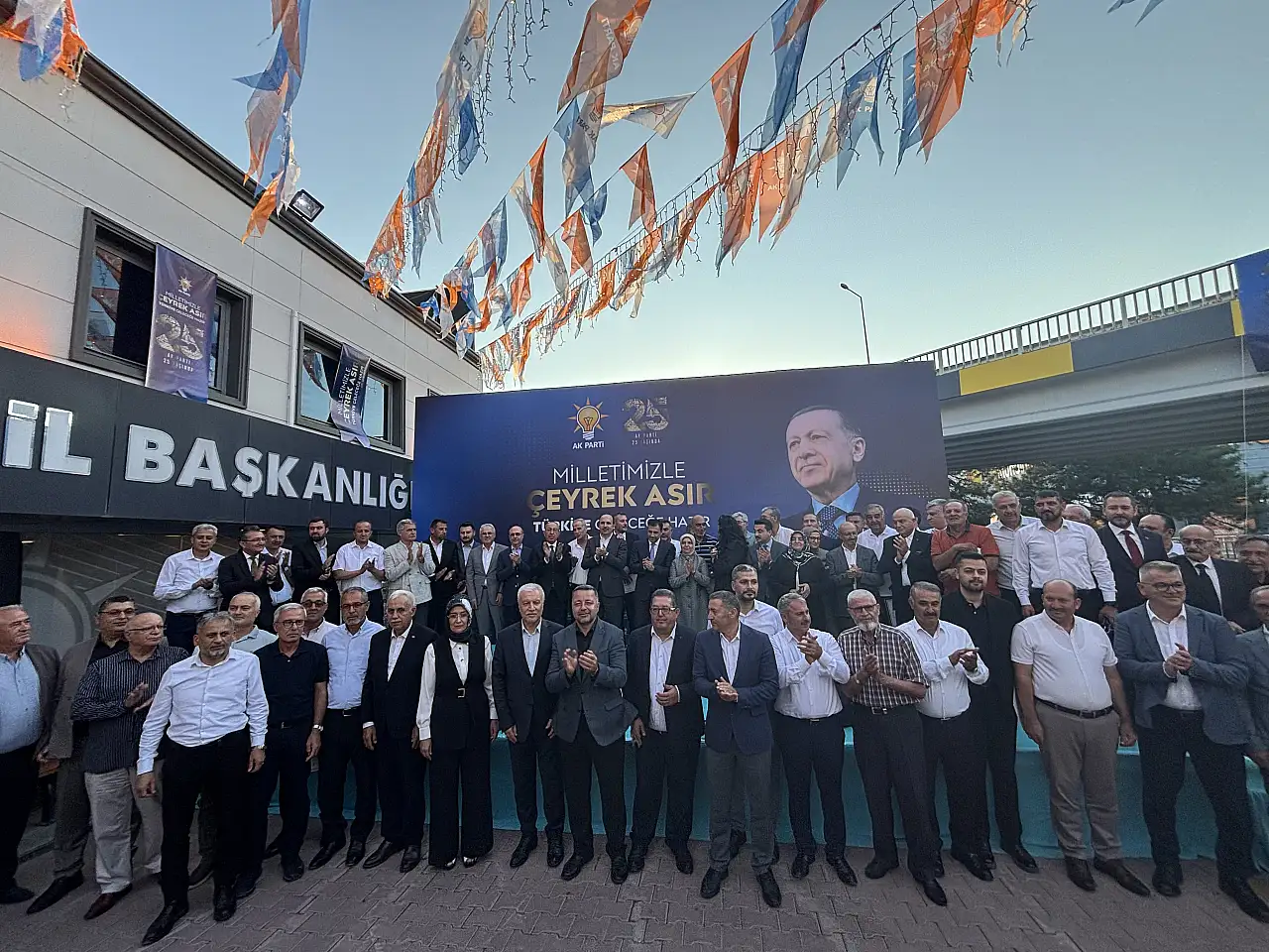 AK Parti İl Başkanlığı'ndan 25. yıla özel program ve buluşma