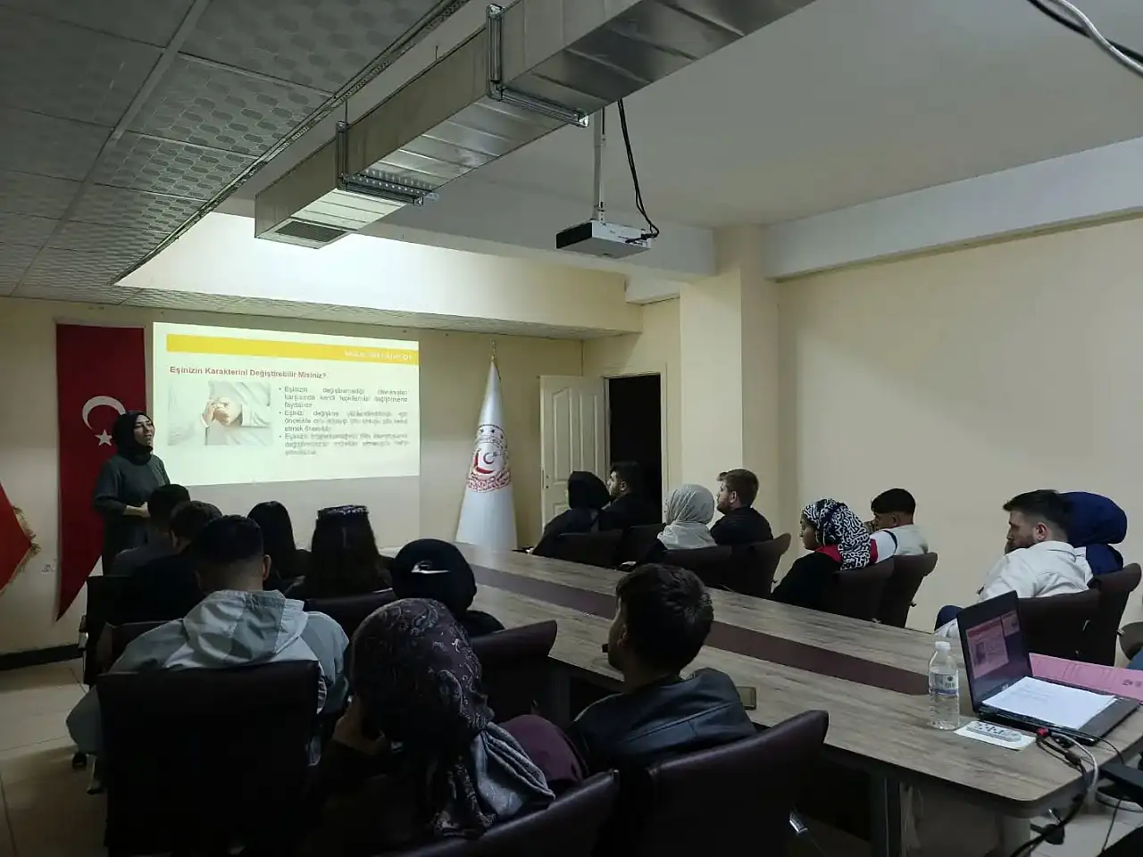 Konya'da evlilik kredisine başvuran çiftlere önemli destek