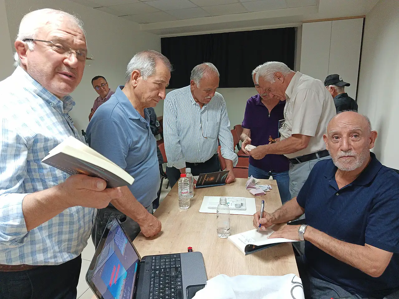 'Evren'in Yaratılışı ve Kur'an' adlı kitabın yazarı Ziyaeddin Güneş: Akletmek farzdır