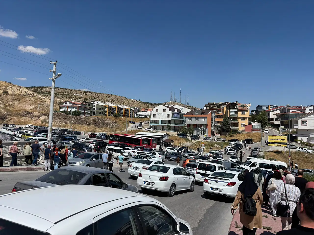 Konya'da KPSS heyecanı trafiğe yansıdı