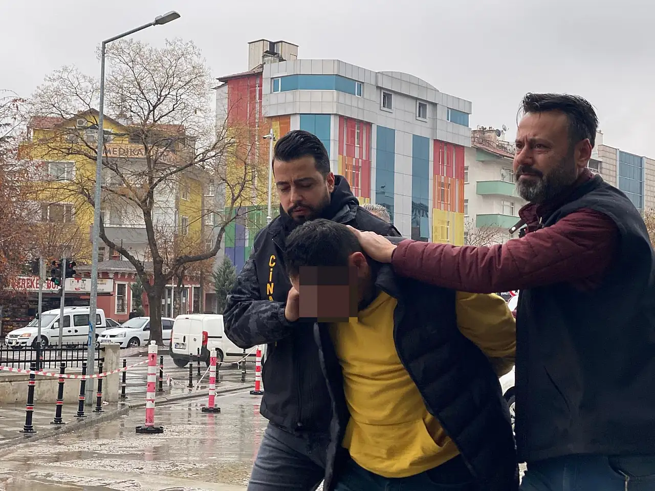 Konya'da 15 yıllık evliliğin ardından kanlı saldırı: Can havliyle ateş ettim diyen sanığa ceza yağdı!