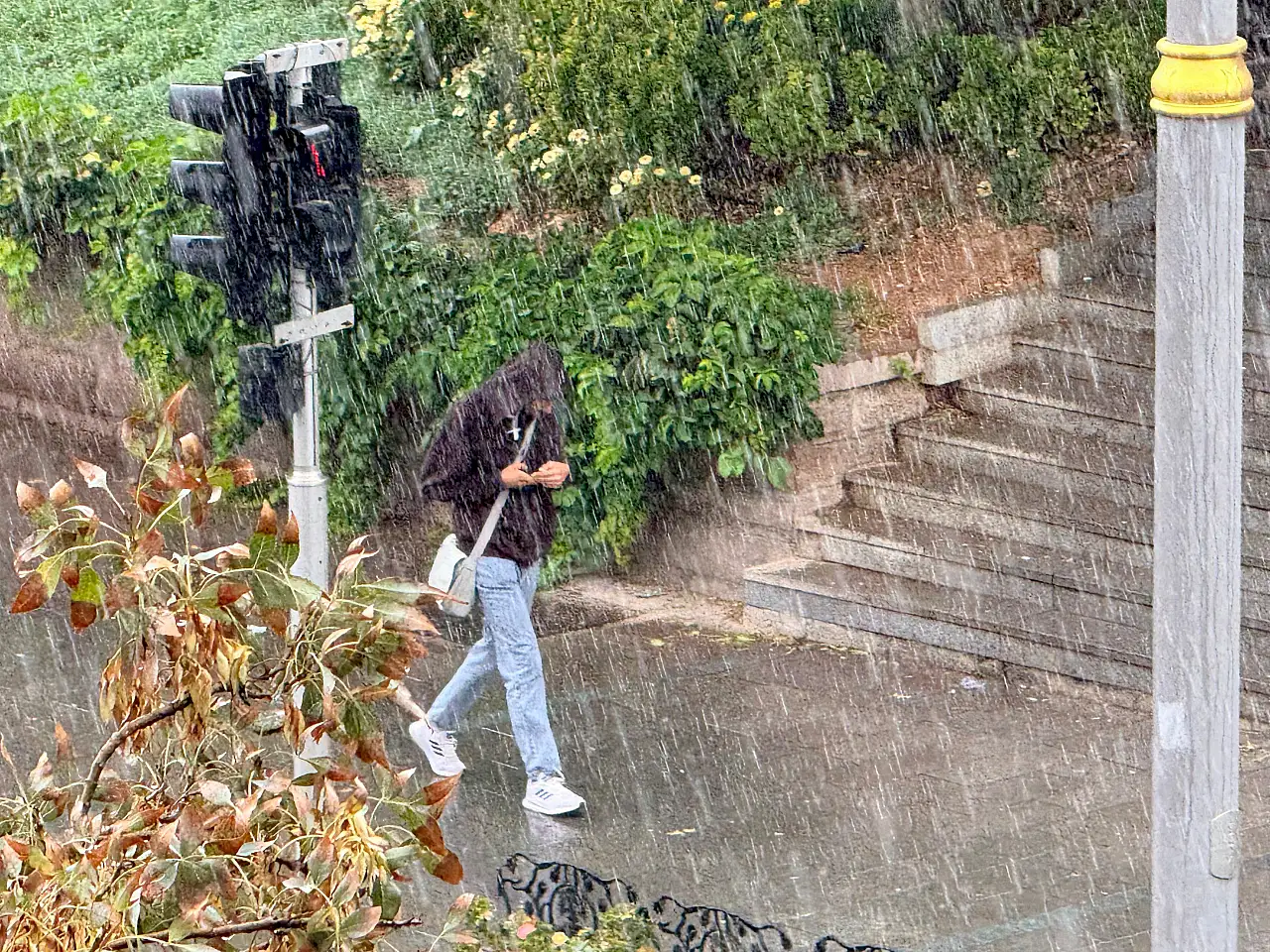 Konyalılar şemsiyeleri hazırlayın! Yağışlı hava geri dönüyor