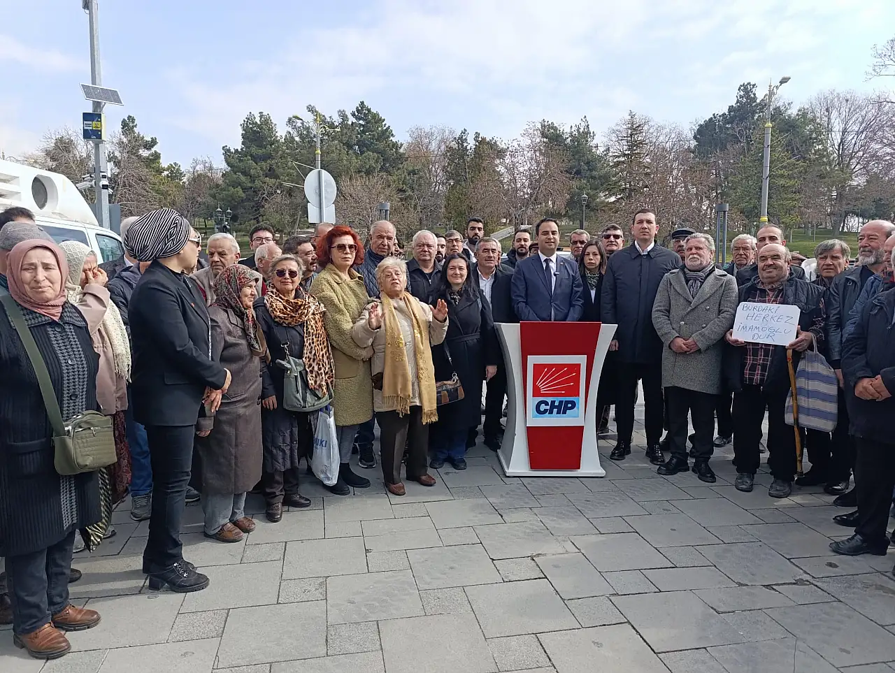 İmamoğlu'nun mektubu Konya'da okundu: Mücadelemiz, hakkın ve halkın rızası içindir!