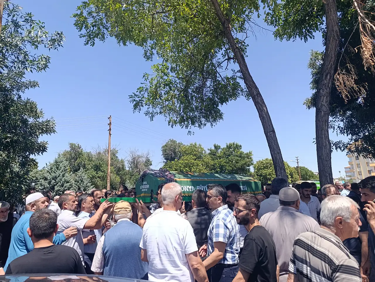 Konya yolundaki kazada acı veda: 5 kişi son yolculuğuna uğurlandı!