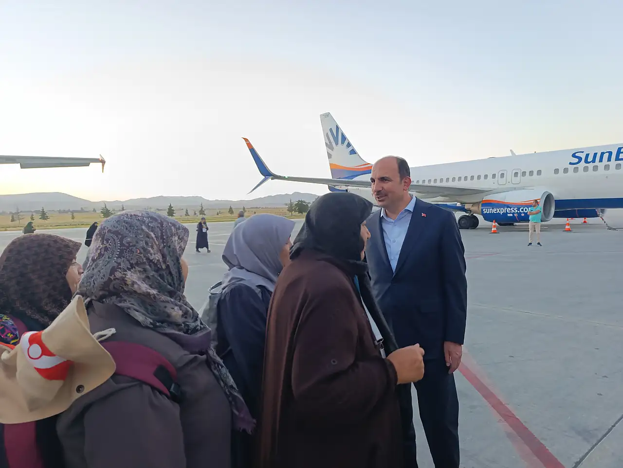 Vefa kafilesi Konya'ya döndü! Başkan Altay'dan sürpriz