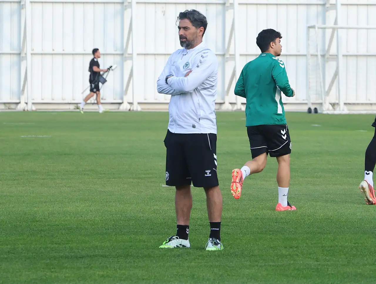 İlhan Palut: Hakemler adaletli maçlar yönetmeli