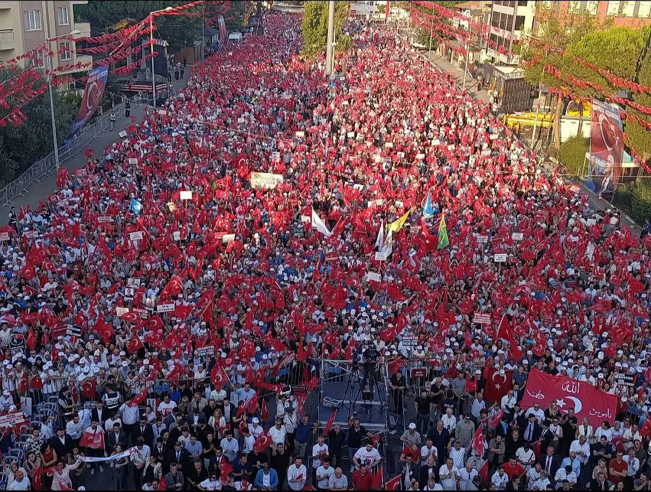 İYİ Parti Konya'dan Balıkesir'deki 'Bayrak Açıyorum' mitingine destek