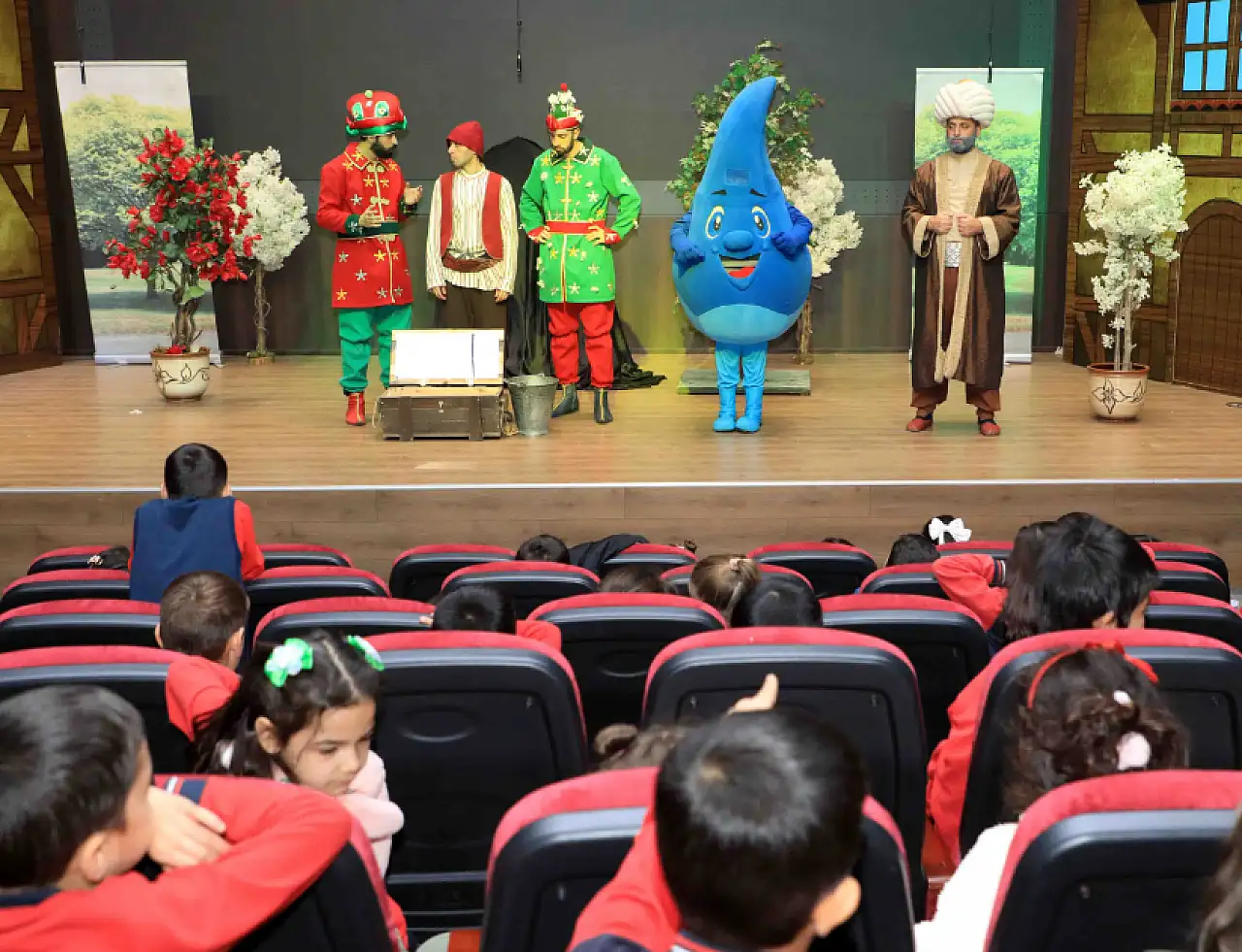 Konya'da öğrencilere tiyatro ile eğitim desteği!